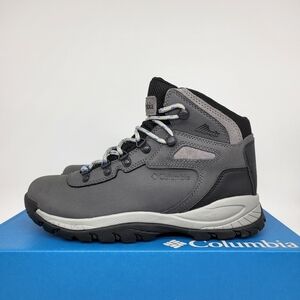 New Columbia Newton Ridge Plus Women's Waterproof Hiking Boots Size 10